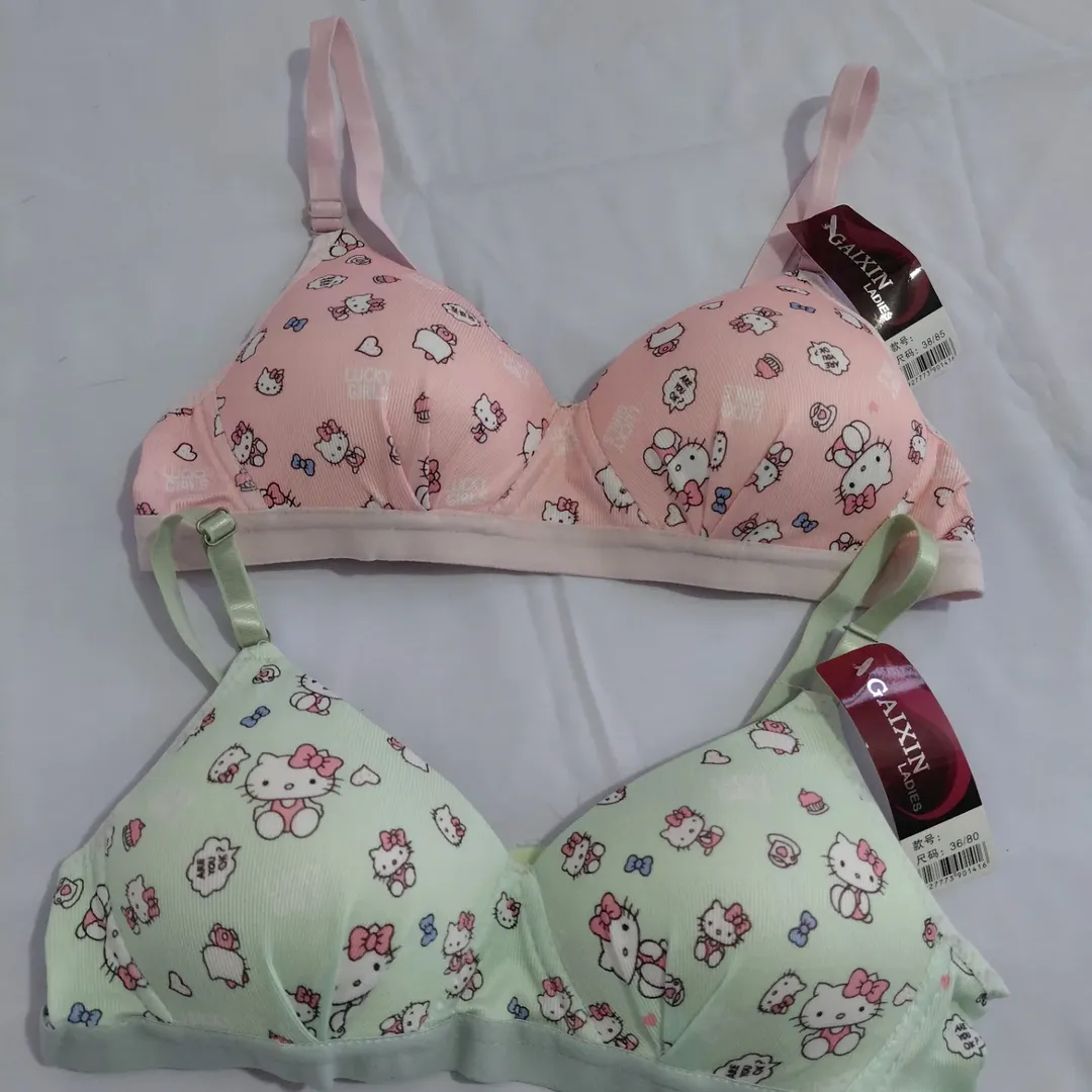 سوتین اسفنجی طرح کیتی کش پهن سایز بندی: ۸۵